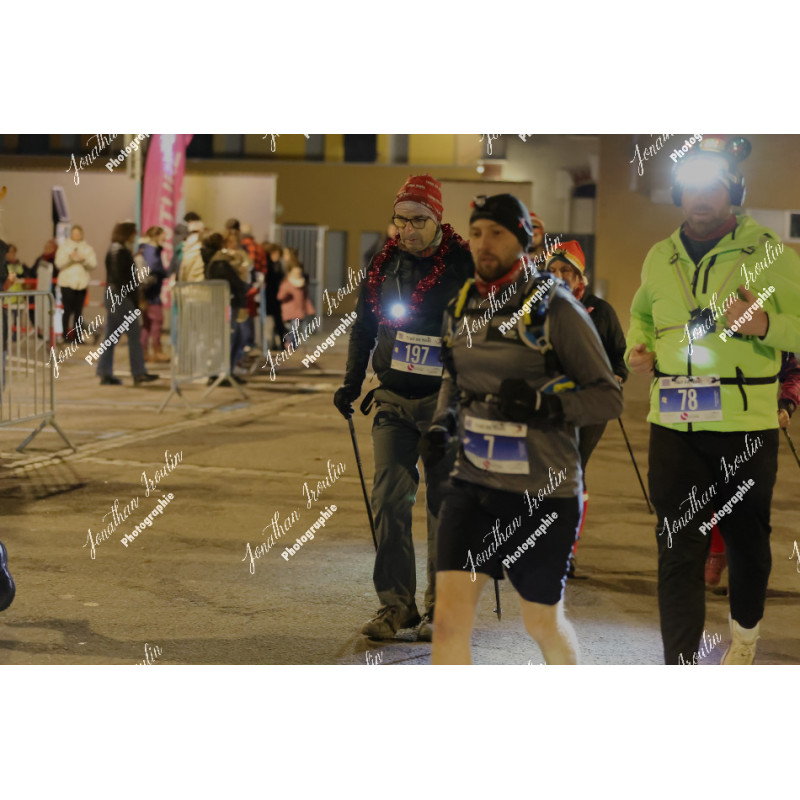 2025-12-06_18-14-07_JI_L3318_ps