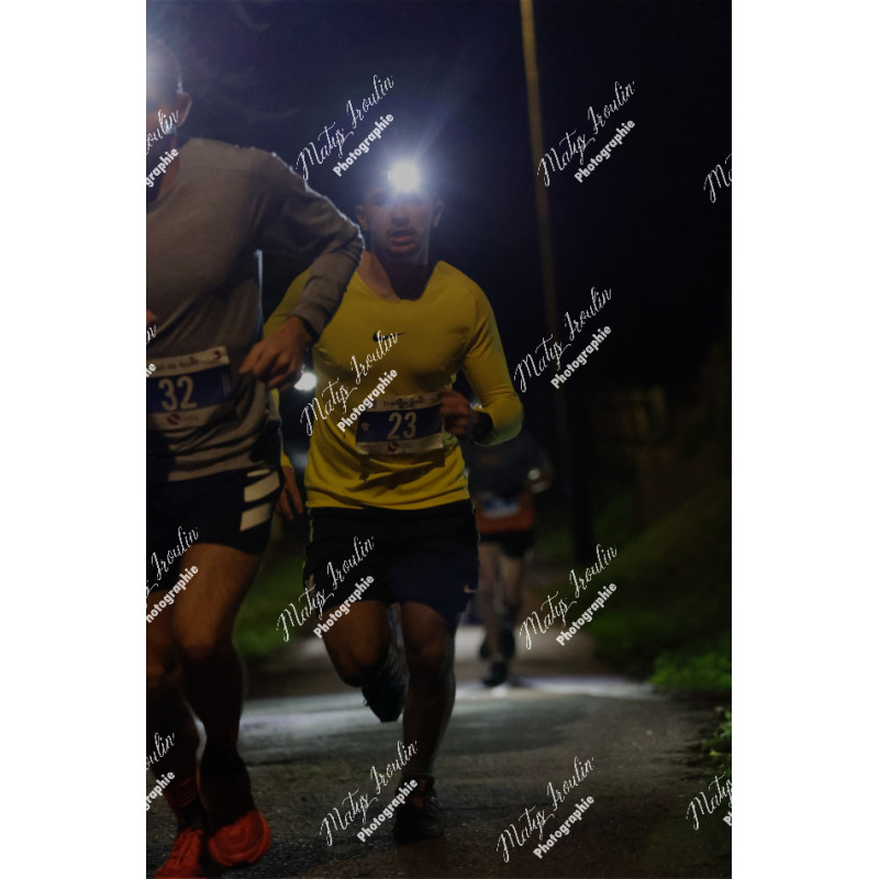 2025-12-06_18-17-51_MAI_4005_ps