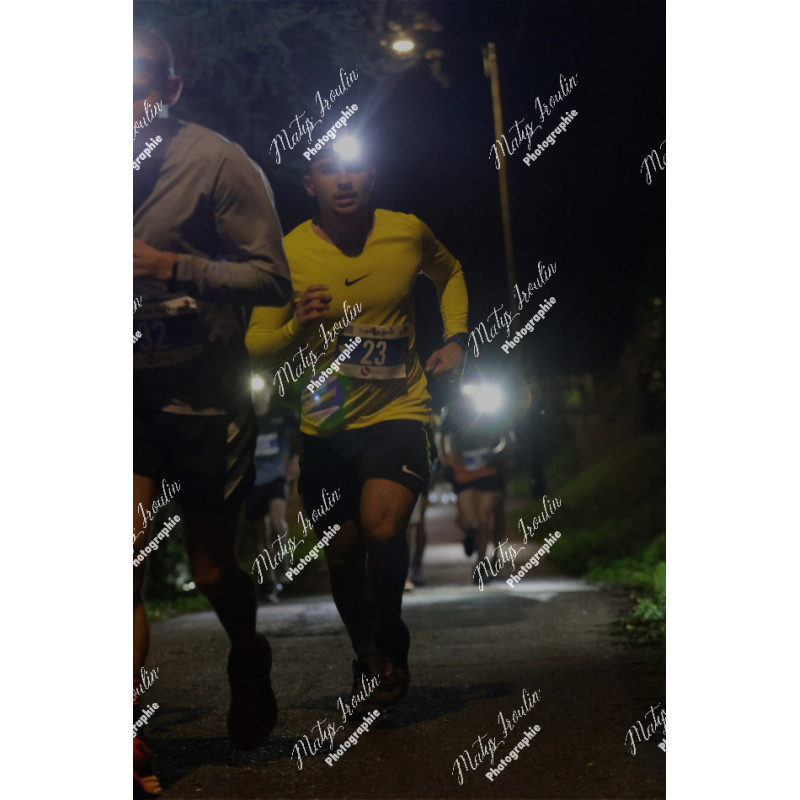 2025-12-06_18-17-52_MAI_4010_ps