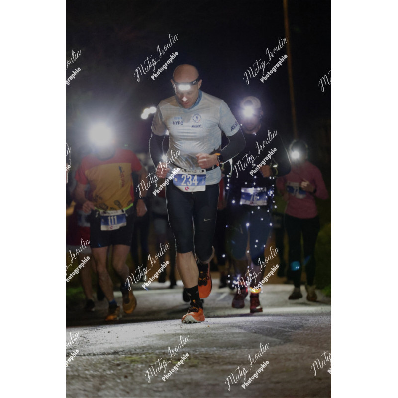 2025-12-06_18-18-54_MAI_4321_ps