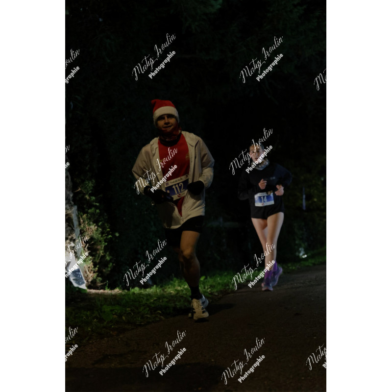 2025-12-06_18-19-43_MAI_4521_ps