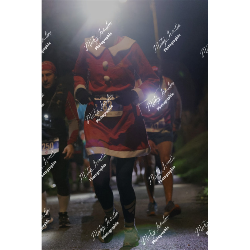 2025-12-06_18-20-02_MAI_4611_ps