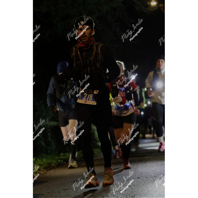 2025-12-06_18-20-22_MAI_4689_ps