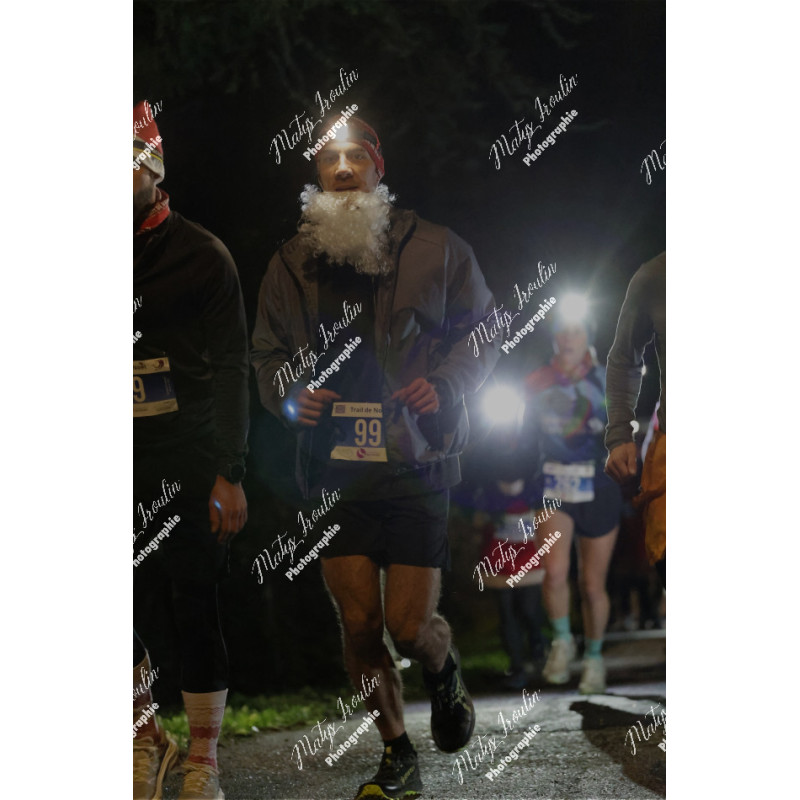 2025-12-06_18-20-36_MAI_4742_ps