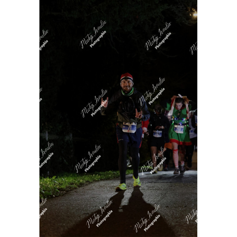 2025-12-06_18-21-09_MAI_4878_ps