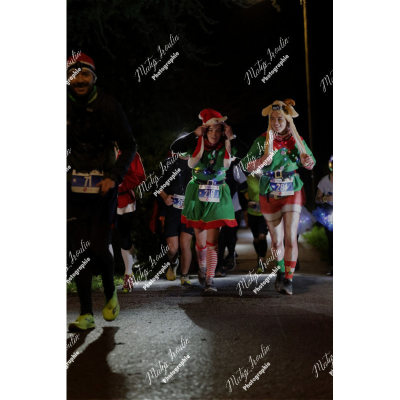 2025-12-06_18-21-10_MAI_4886_ps