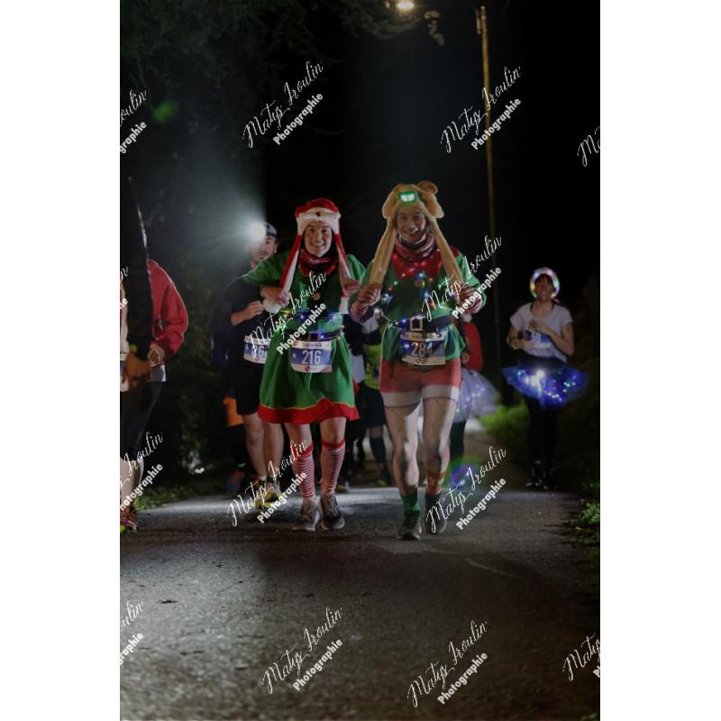 2025-12-06_18-21-11_MAI_4892_ps
