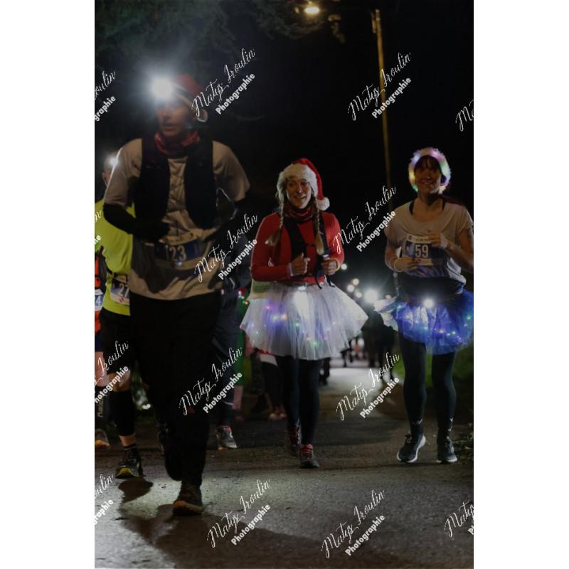 2025-12-06_18-21-14_MAI_4915_ps