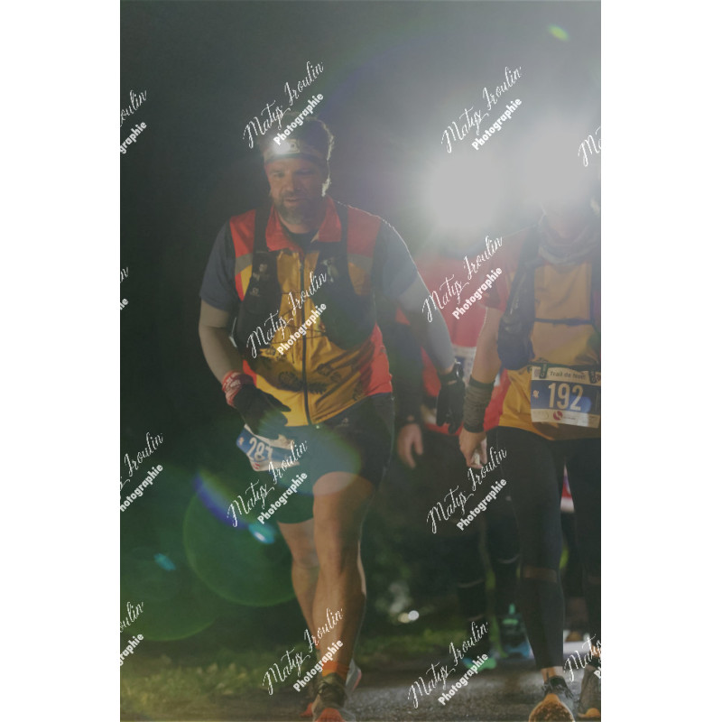 2025-12-06_18-21-32_MAI_5007_ps