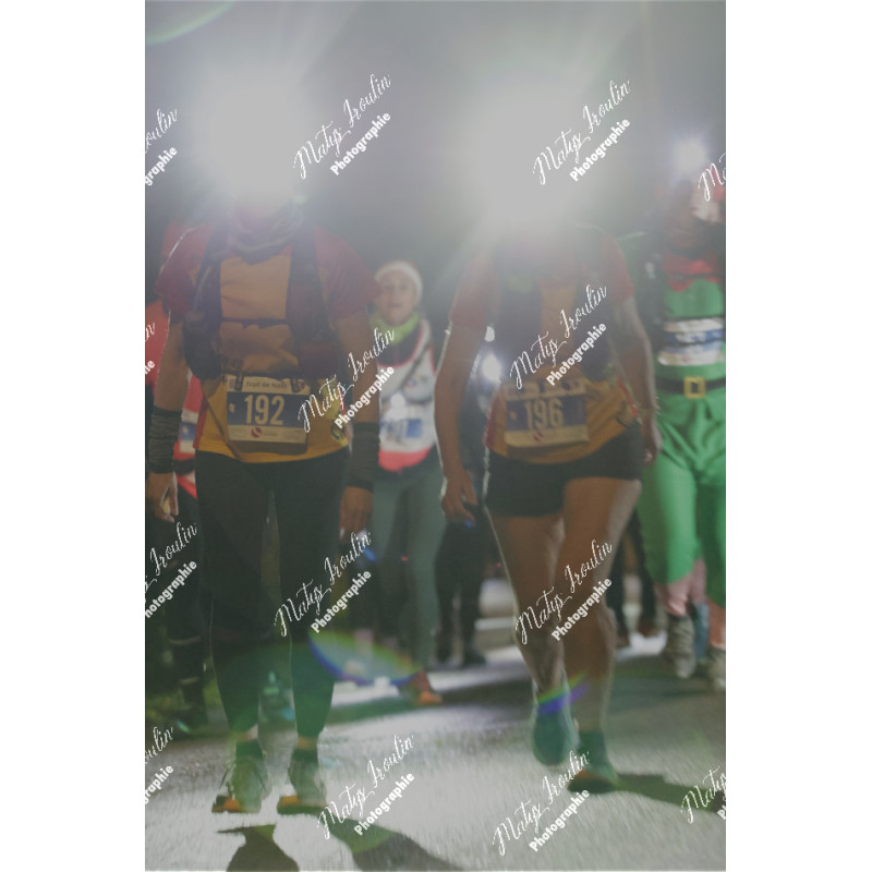 2025-12-06_18-21-33_MAI_5013_ps
