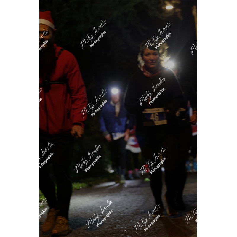 2025-12-06_18-21-48_MAI_5065_ps