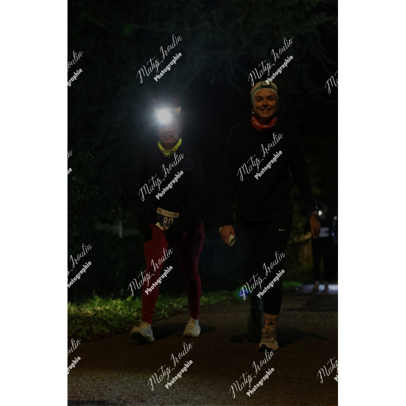 2025-12-06_18-23-10_MAI_5323_ps