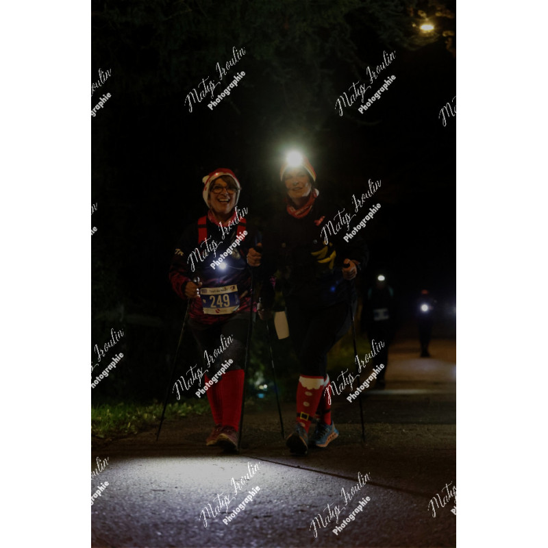 2025-12-06_18-24-02_MAI_5425_ps