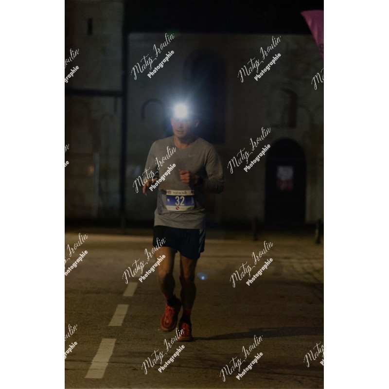 2025-12-06_19-01-59_MAI_5509_ps