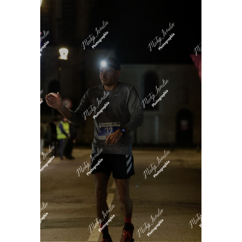 2025-12-06_19-02-02_MAI_5516_ps