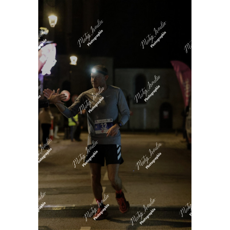 2025-12-06_19-02-02_MAI_5517_ps