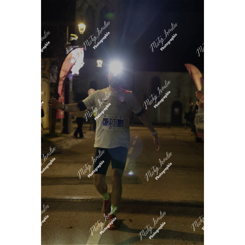 2025-12-06_19-03-44_MAI_5564_ps