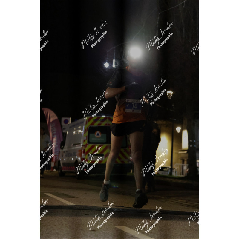 2025-12-06_19-05-13_MAI_5600_ps
