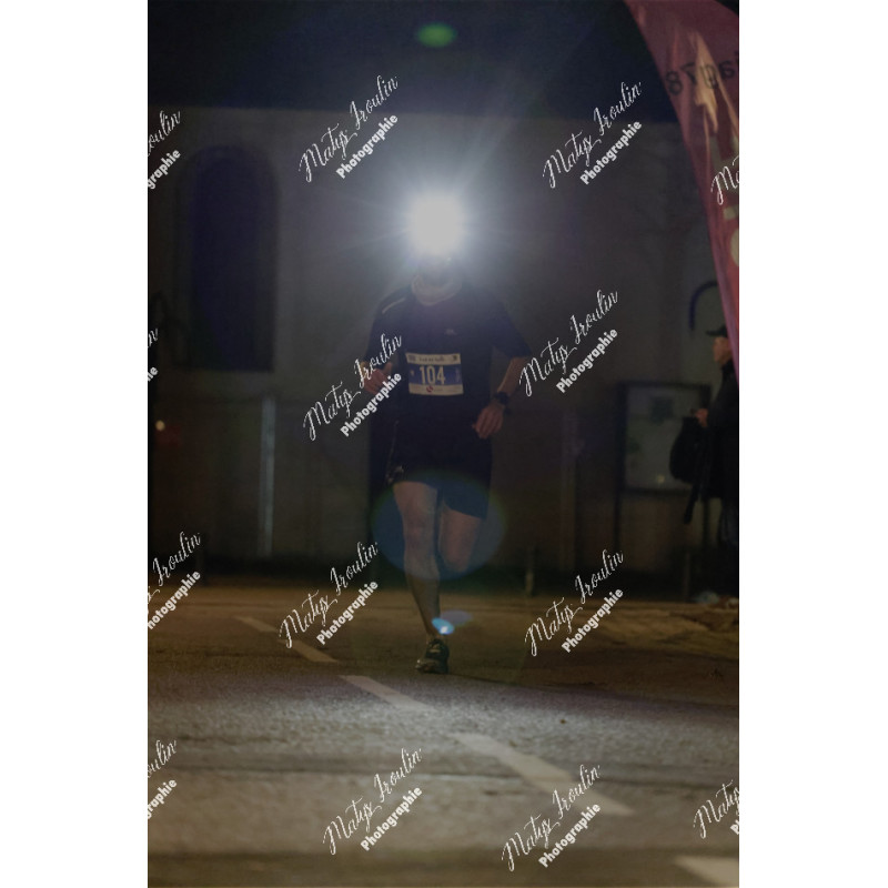 2025-12-06_19-06-53_MAI_5614_ps