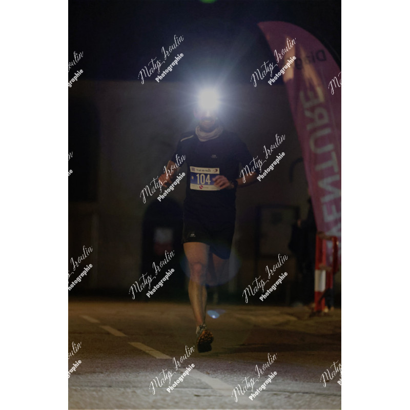 2025-12-06_19-06-53_MAI_5616_ps