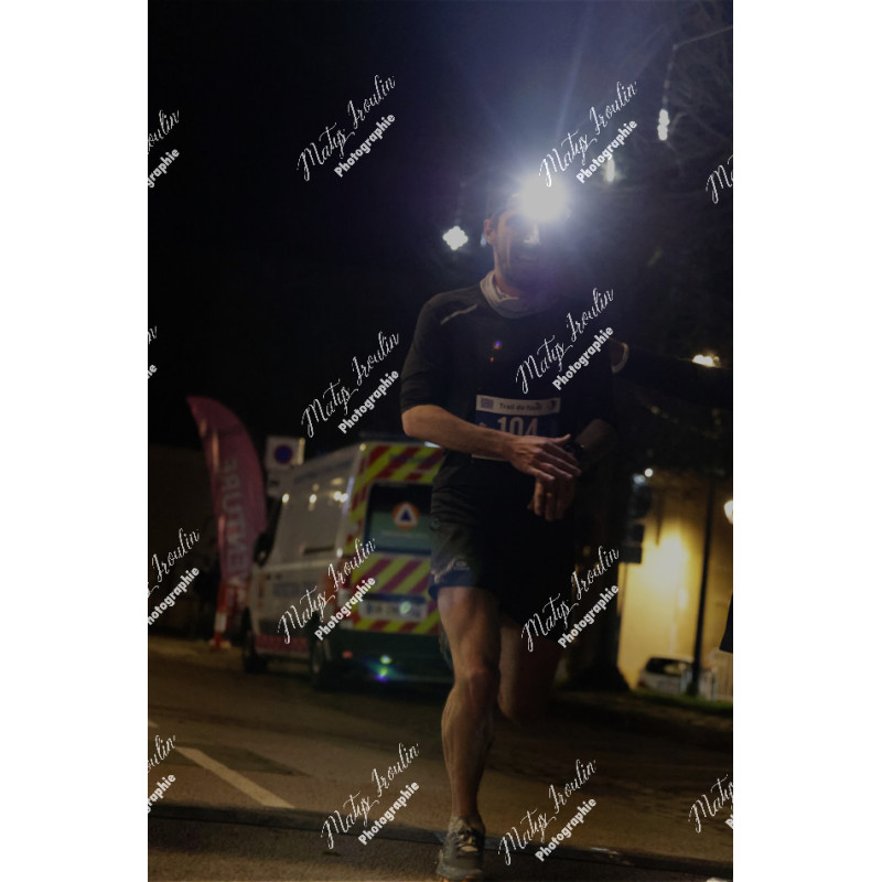 2025-12-06_19-06-55_MAI_5626_ps