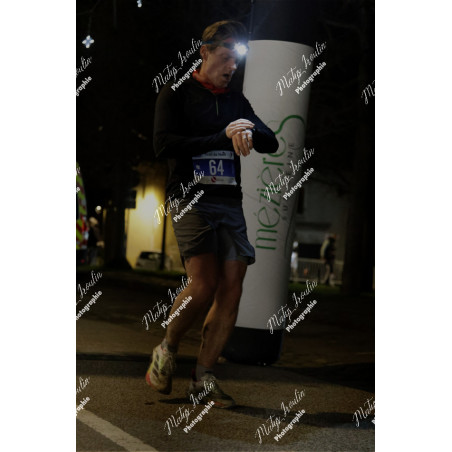 2025-12-06_19-09-39_MAI_5658_ps