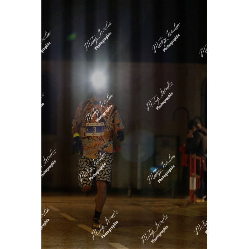 2025-12-06_19-09-43_MAI_5660_ps
