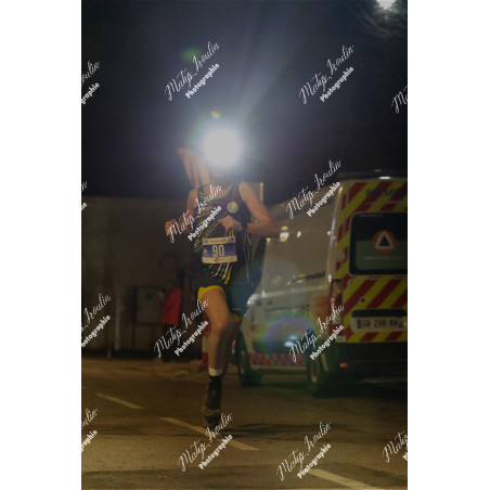 2025-12-06_19-11-03_MAI_5691_ps