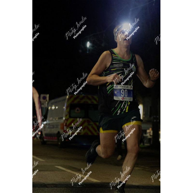 2025-12-06_19-11-04_MAI_5695_ps