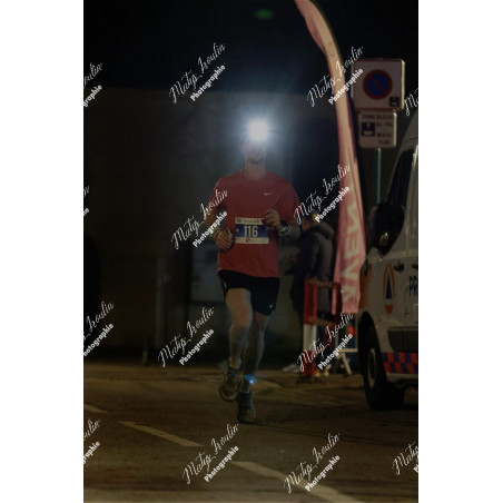 2025-12-06_19-11-09_MAI_5698_ps