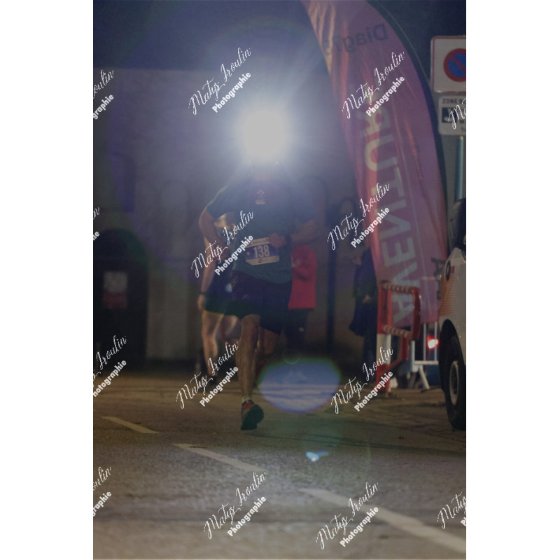 2025-12-06_19-12-27_MAI_5724_ps