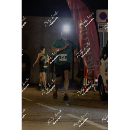 2025-12-06_19-12-28_MAI_5725_ps