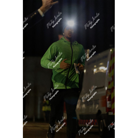 2025-12-06_19-15-32_MAI_5778_ps