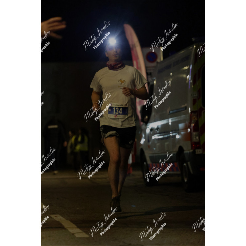 2025-12-06_19-20-44_MAI_5824_ps