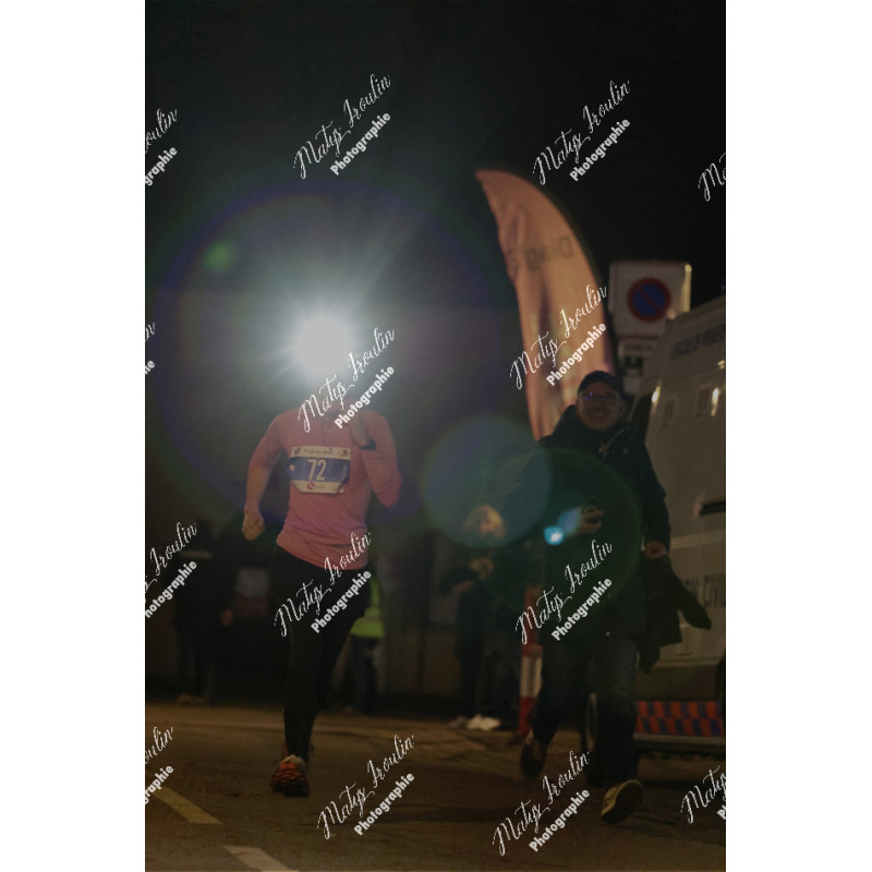 2025-12-06_19-20-50_MAI_5832_ps