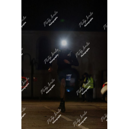 2025-12-06_19-21-40_MAI_5850_ps