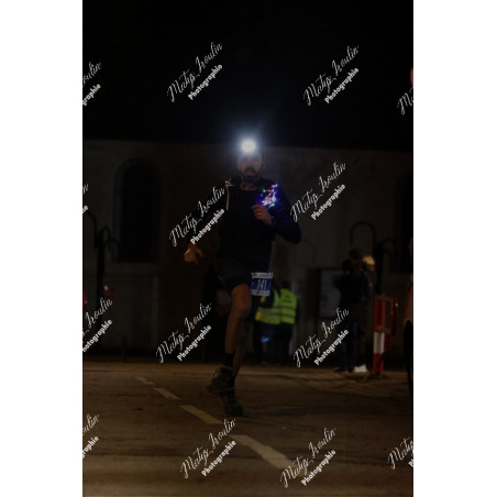 2025-12-06_19-21-40_MAI_5853_ps