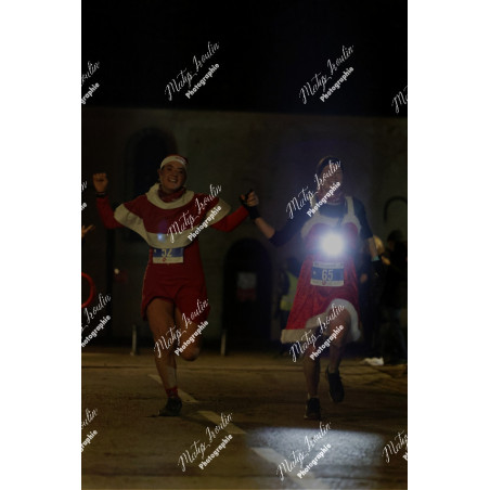 2025-12-06_19-22-03_MAI_5873_ps