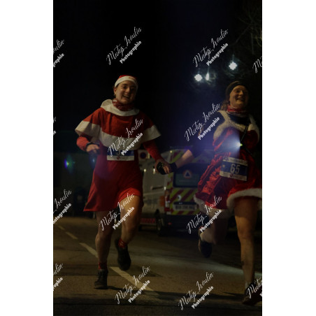 2025-12-06_19-22-05_MAI_5892_ps