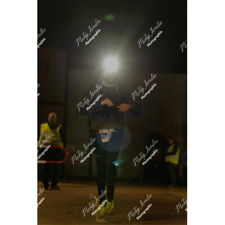 2025-12-06_19-26-34_MAI_6001_ps