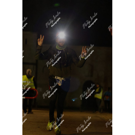 2025-12-06_19-26-35_MAI_6003_ps