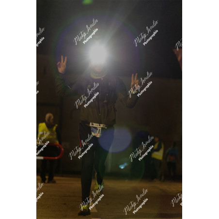 2025-12-06_19-26-35_MAI_6004_ps