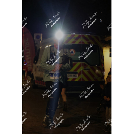 2025-12-06_20-21-57_MAI_7823_ps