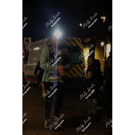 2025-12-06_20-21-57_MAI_7829_ps