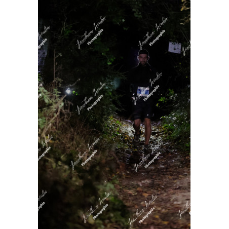 2025-12-06_19-28-39_JI_L0865_ps