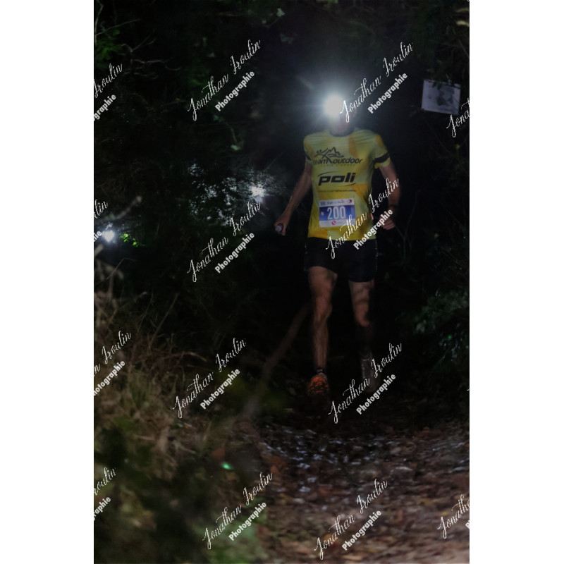 2025-12-06_19-28-54_JI_L0882_ps