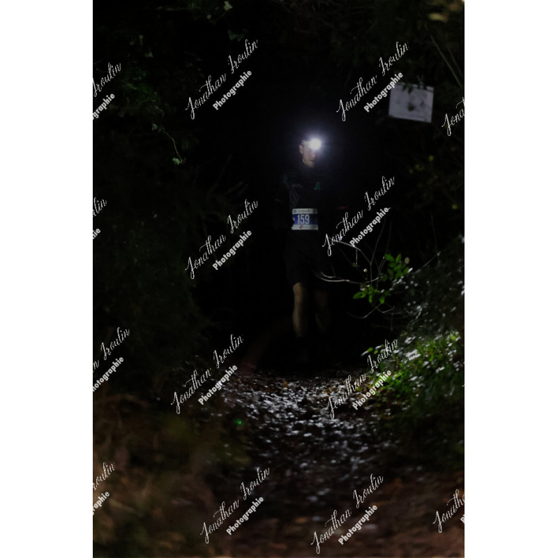 2025-12-06_19-33-31_JI_L1110_ps