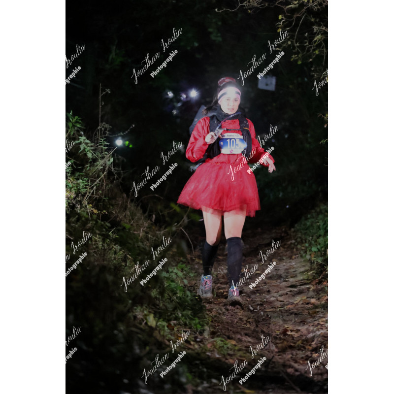 2025-12-06_19-37-37_JI_L1310_ps