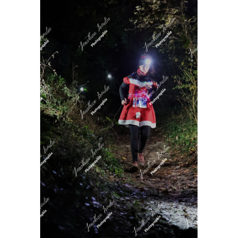 2025-12-06_19-49-17_JI_L1827_ps