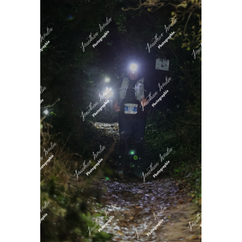 2025-12-06_19-50-31_JI_L1860_ps